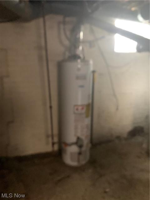 79 W Burns Ave, Akron, OH 44310 photo 9