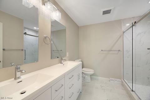 5700 Ledgebrook Ln, Solon, OH 44139 photo 18