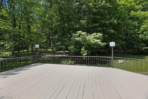 5700 Ledgebrook Ln, Solon, OH 44139 photo 30