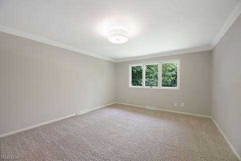 5700 Ledgebrook Ln, Solon, OH 44139 photo 16