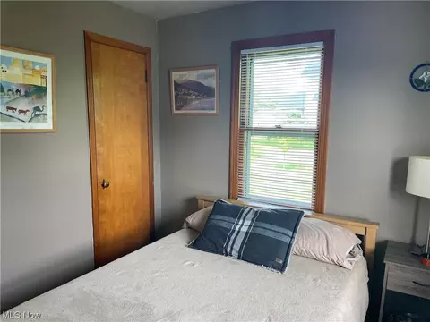 186 Harvey St, Struthers, OH 44471 photo 14