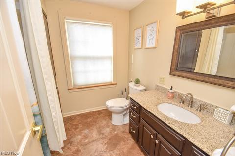 2521 Walnut Blvd, Ashtabula, OH 44004 photo 23