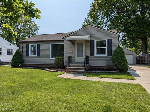 340 Beebe Ave, Elyria, OH 44035 photo 1