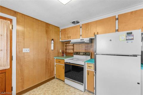 3016 25th St NW, Canton, OH 44708 photo 8