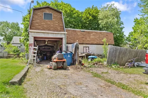 229 Marion Ave, Struthers, OH 44471 photo 24