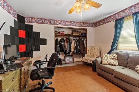 229 Marion Ave, Struthers, OH 44471 photo 15