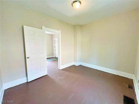 314 16th St, Elyria, OH 44035 photo 12