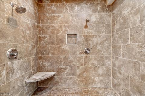 7635 Del Corso Ave, Canton, OH 44721 photo 18