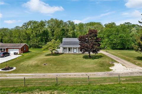 7635 Del Corso Ave, Canton, OH 44721 photo 31