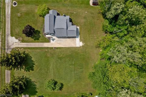 7635 Del Corso Ave, Canton, OH 44721 photo 28