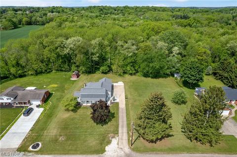 7635 Del Corso Ave, Canton, OH 44721 photo 30