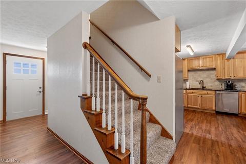 7635 Del Corso Ave, Canton, OH 44721 photo 19