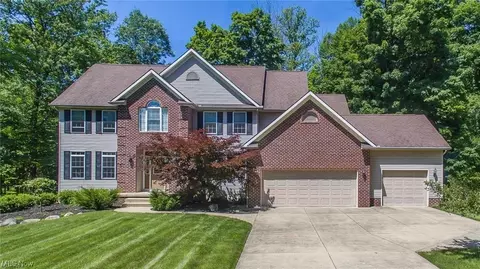 340 Hanna Dr, Tallmadge, OH 44278