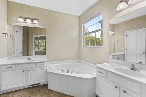 3089 Willowbrook Dr, Aurora, OH 44202 photo 15