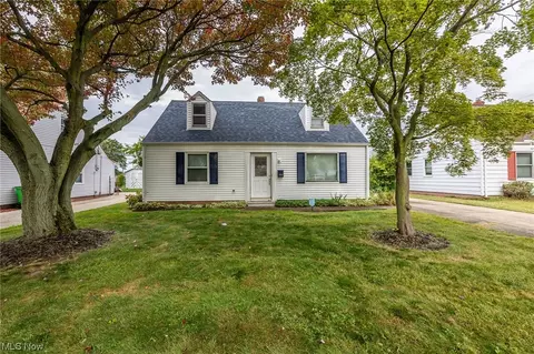 382 E 232nd St, Euclid, OH 44123