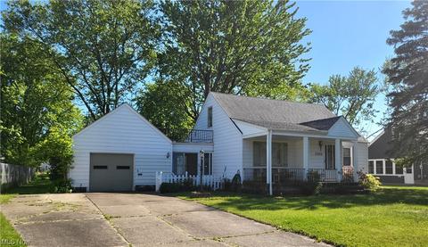 1301 W 33rd St, Lorain, OH 44053 photo 2