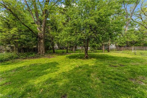 2050 E 228th St, Euclid, OH 44117 photo 35