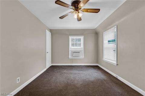 2050 E 228th St, Euclid, OH 44117 photo 21