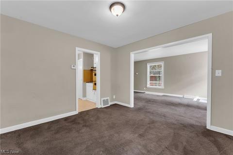 2050 E 228th St, Euclid, OH 44117 photo 8