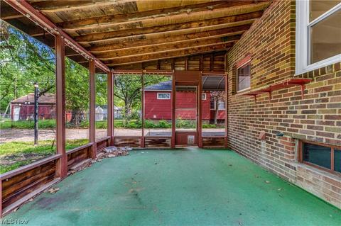 2050 E 228th St, Euclid, OH 44117 photo 31