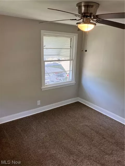 264 E 242nd St, Euclid, OH 44123 photo 15