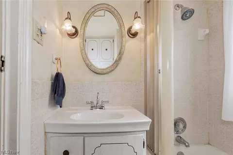 521 E 266 St, Euclid, OH 44132 photo 21