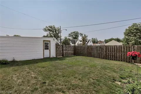 521 E 266 St, Euclid, OH 44132 photo 30