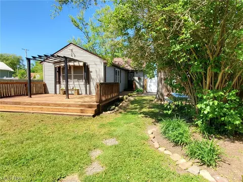 3028 Dickenson Rd, Ashtabula, OH 44004 photo 8