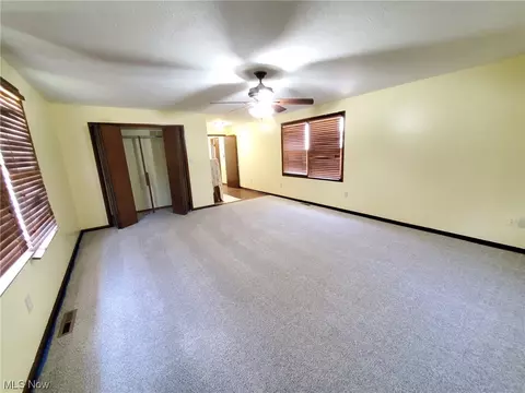 3028 Dickenson Rd, Ashtabula, OH 44004 photo 16