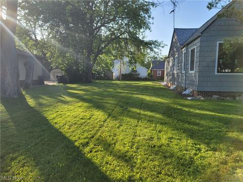 29137 Norman Ave, Wickliffe, OH 44092 photo 10