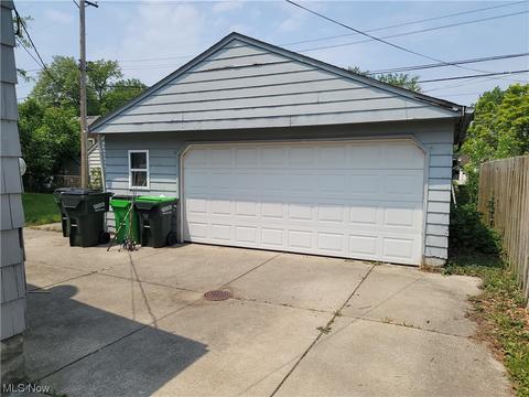 29137 Norman Ave, Wickliffe, OH 44092 photo 22