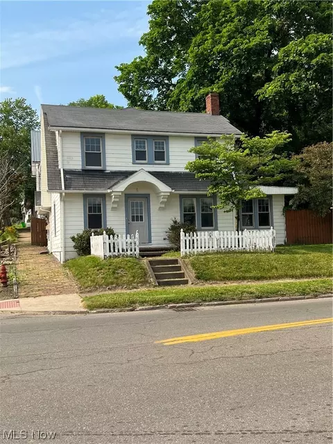 104 W Lincolnway, Minerva, OH 44657