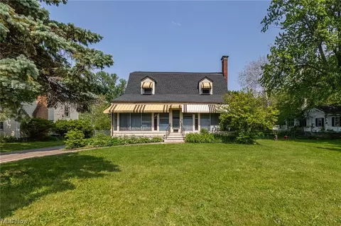4401 Columbia Rd, North Olmsted, OH 44070