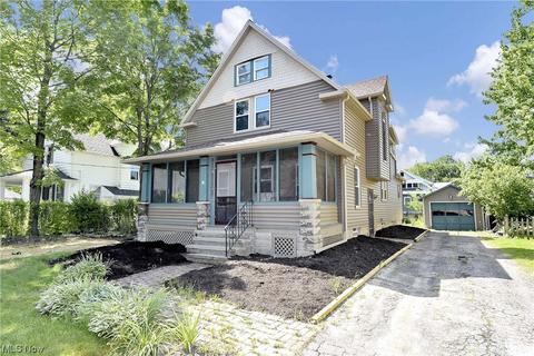 56 3rd Ave, Berea, OH 44017 photo 1
