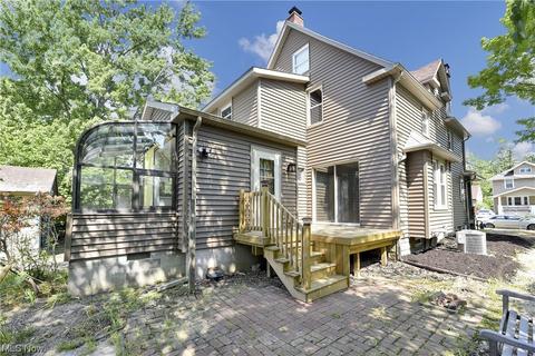 56 3rd Ave, Berea, OH 44017 photo 32