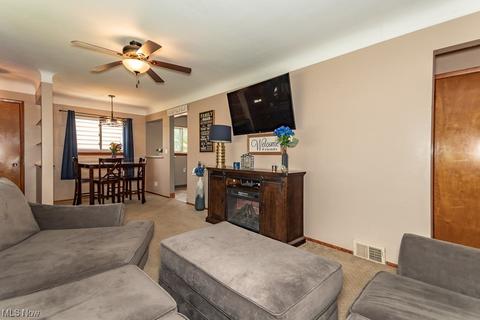 30136 Barjode Rd, Willowick, OH 44095 photo 3