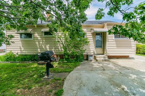 30136 Barjode Rd, Willowick, OH 44095 photo 30