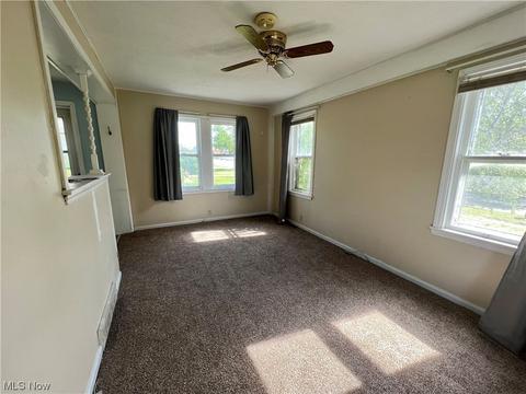 127 Edgewood St, Elyria, OH 44035 photo 5