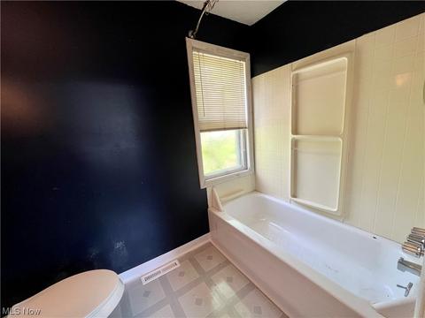 127 Edgewood St, Elyria, OH 44035 photo 7