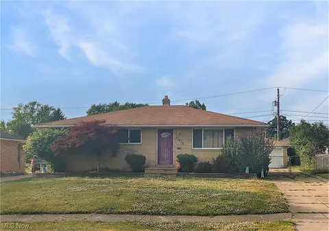 11040 Johnson Dr, Parma, OH 44130 photo 1
