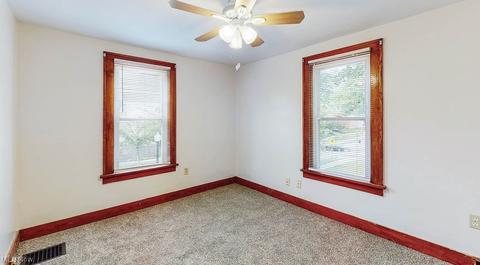 369 E Wilbeth Rd, Akron, OH 44301 photo 14