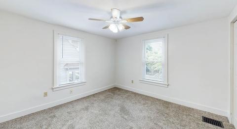 369 E Wilbeth Rd, Akron, OH 44301 photo 12