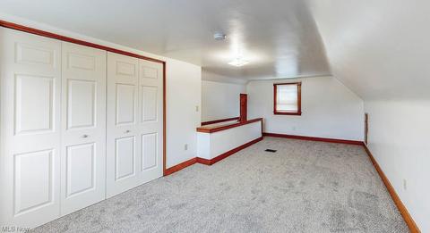 369 E Wilbeth Rd, Akron, OH 44301 photo 17