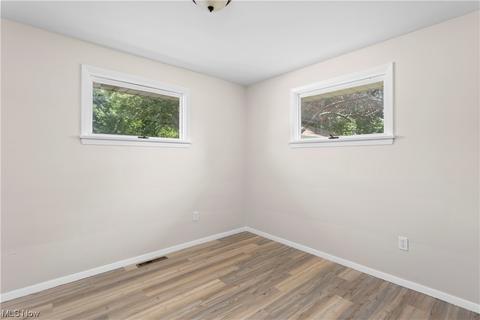 438 High St, Elyria, OH 44035 photo 22