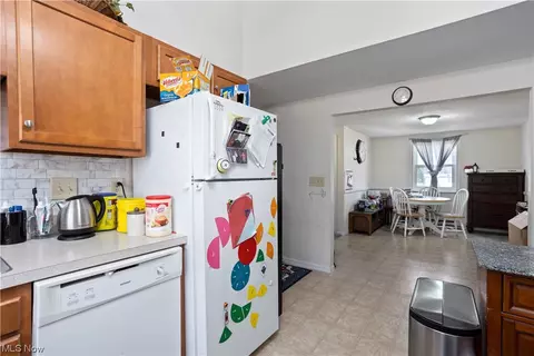 736 University Ave, Elyria, OH 44035 photo 17