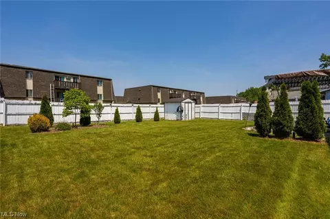 736 University Ave, Elyria, OH 44035 photo 9