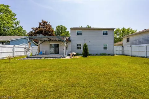 736 University Ave, Elyria, OH 44035 photo 7