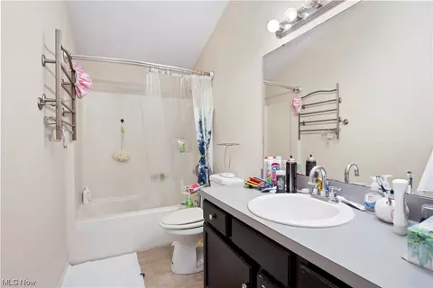 736 University Ave, Elyria, OH 44035 photo 32