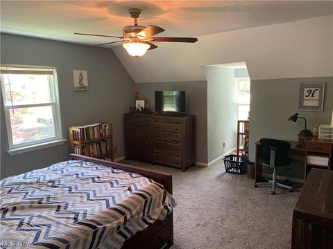 1863 Greenbrier Dr, Ashtabula, OH 44004 photo 14