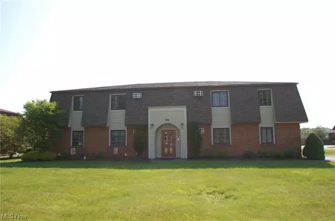 98 Carter Cir, Boardman, OH 44512 photo 1